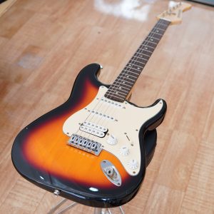 Fernandes LE1Z màu BSB 99%